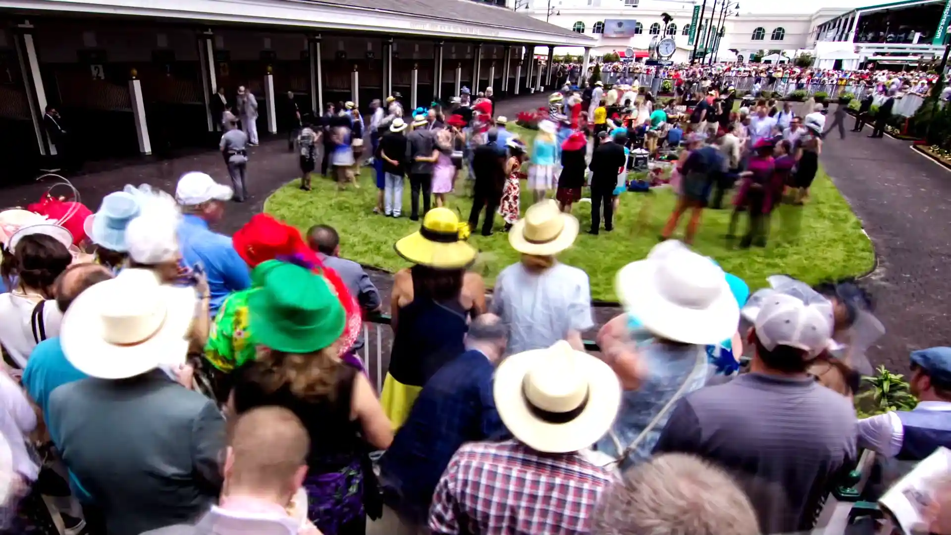 Crowd At Chuchill Downs Paddock